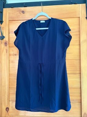 Women’s Navy V-Neck Tie-Waist Coverup/Summer dress